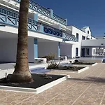 Aguazul Apartment *